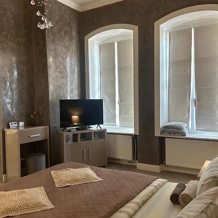 Apartment Strada Ion I. C. Bratianu Nr.24 *